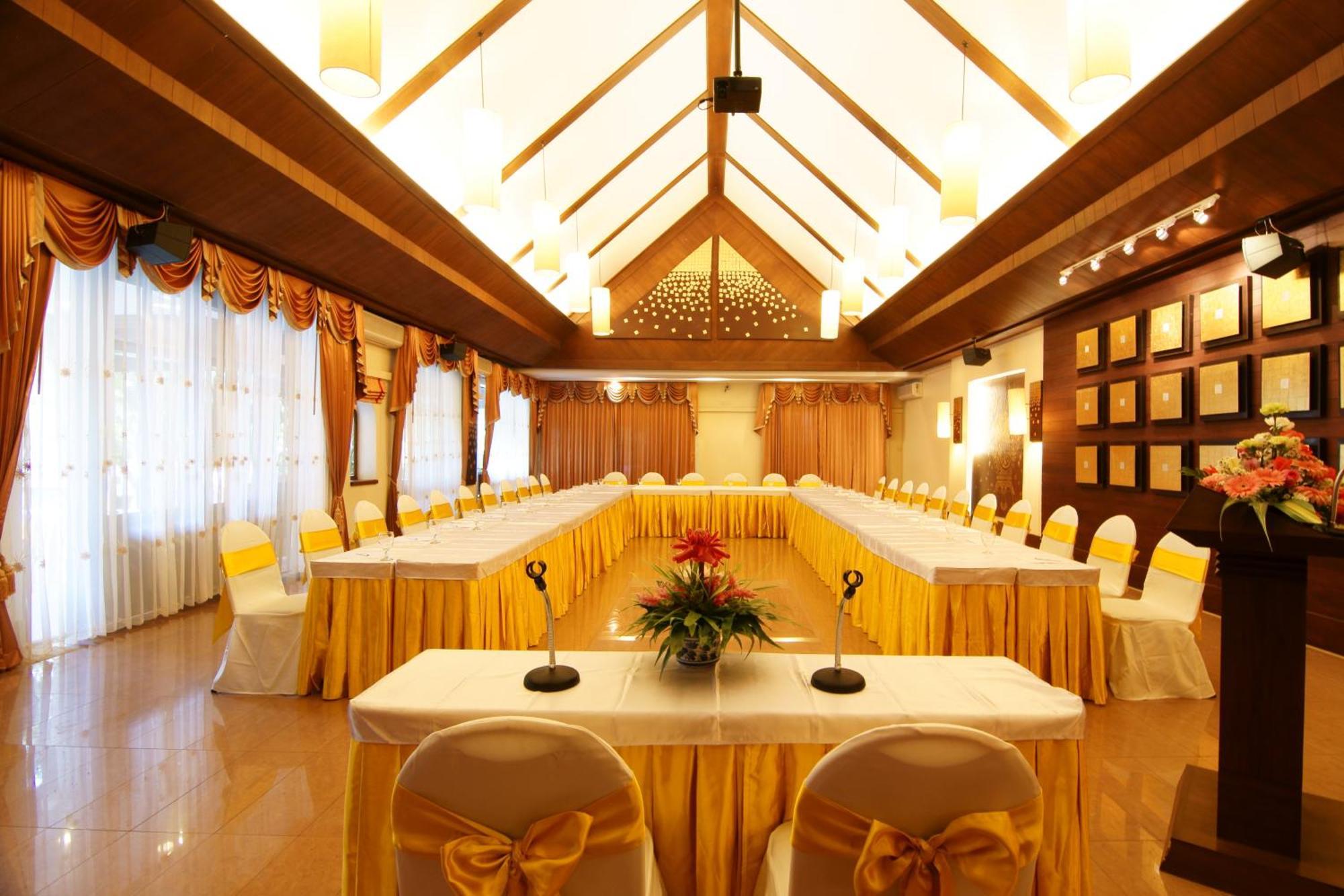 Laluna Hotel And Resort, Chiang Rai Exterior photo